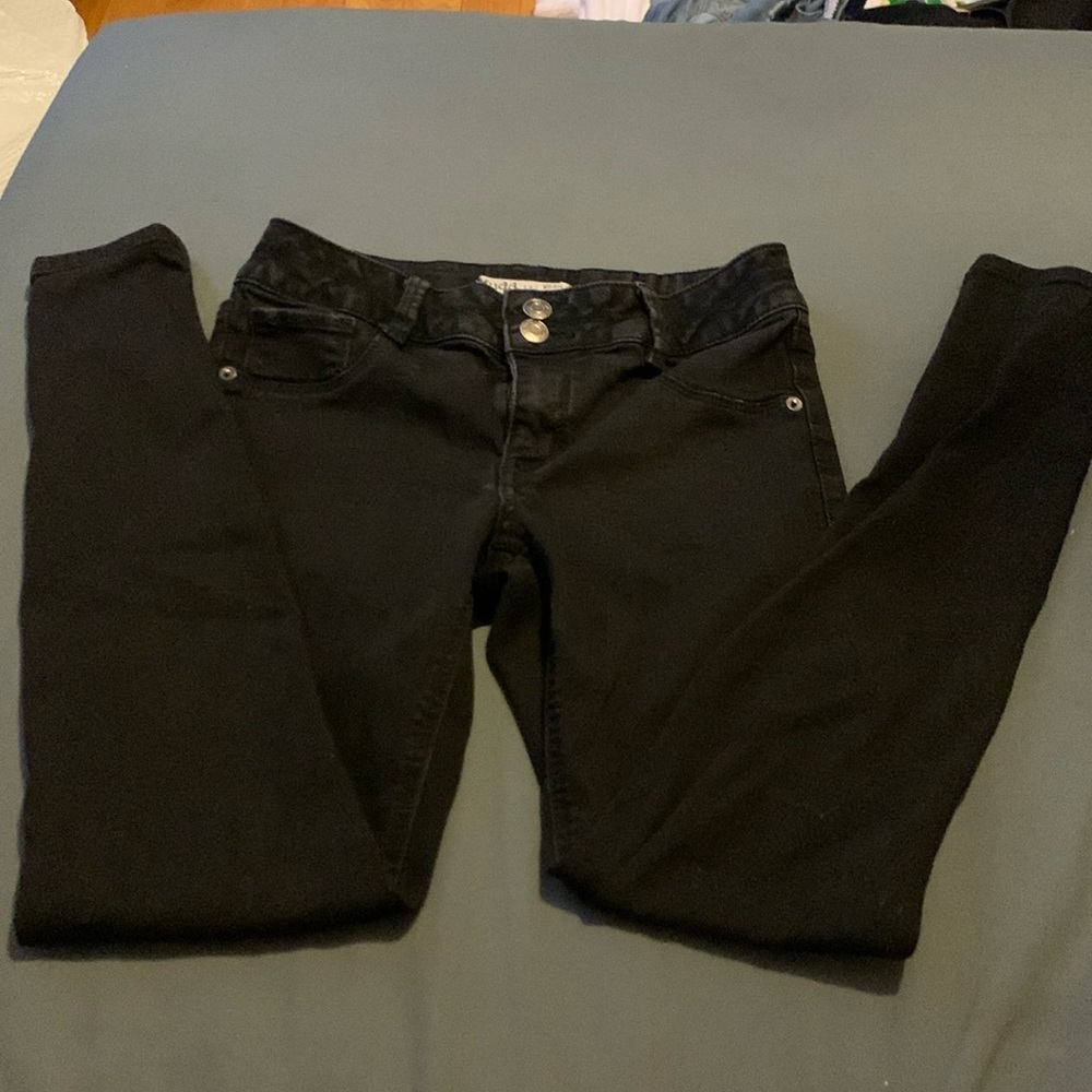 MUDD skinny leg black jeans